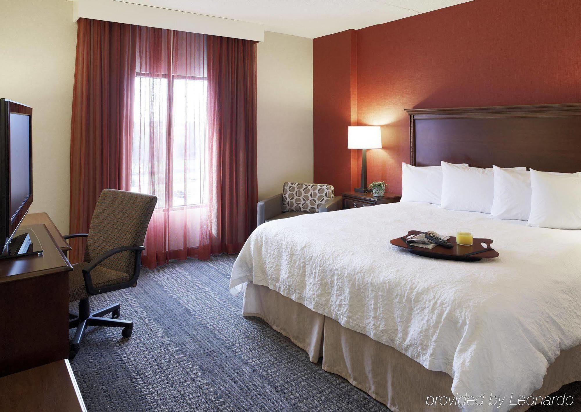 Hampton Inn Boston-Норвуд Екстер'єр фото